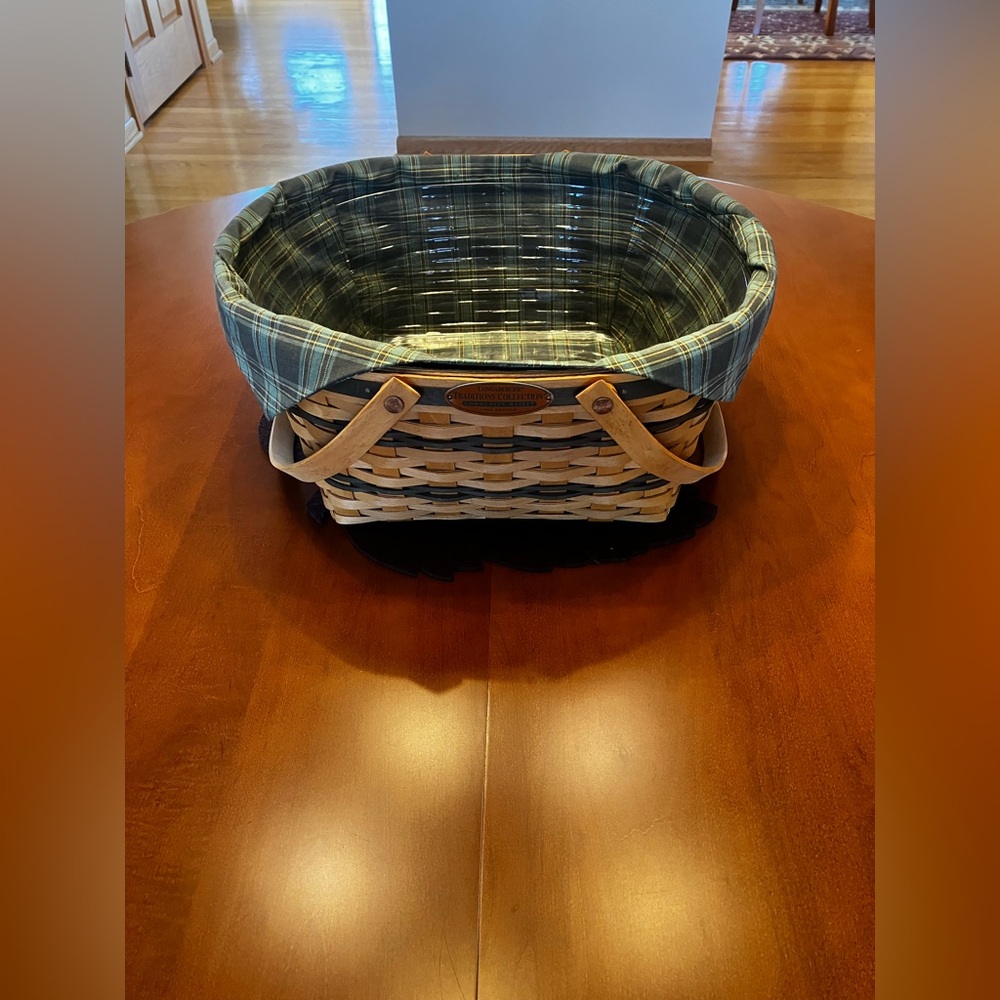 NIB 1996 Longaberger Traditions Collection Community Basket, Liner, Protector - Picture 4 of 6